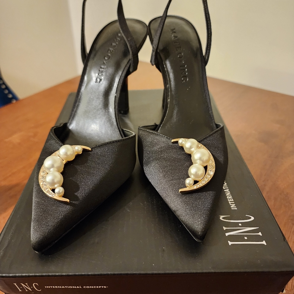 I.N.C. Blk Satin Heels